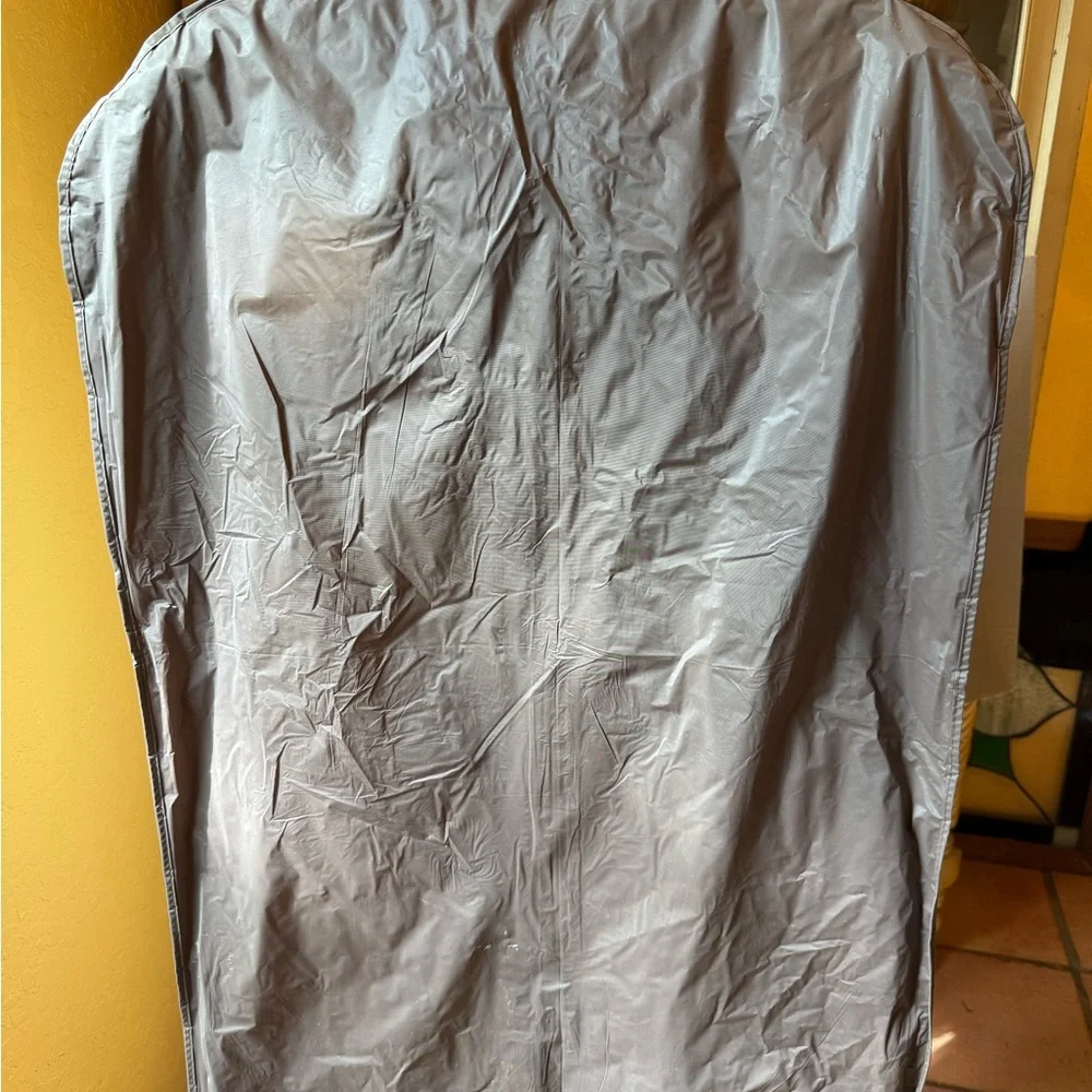 Garment bag